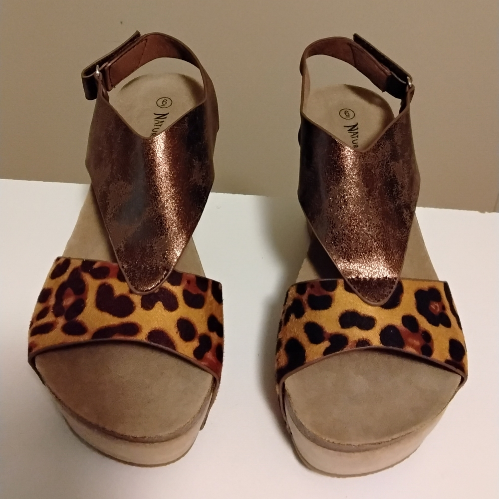 Women's Natural Breeze Leopard Print Wedge Sandals